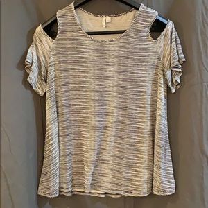 Elle Cold Shoulder Top